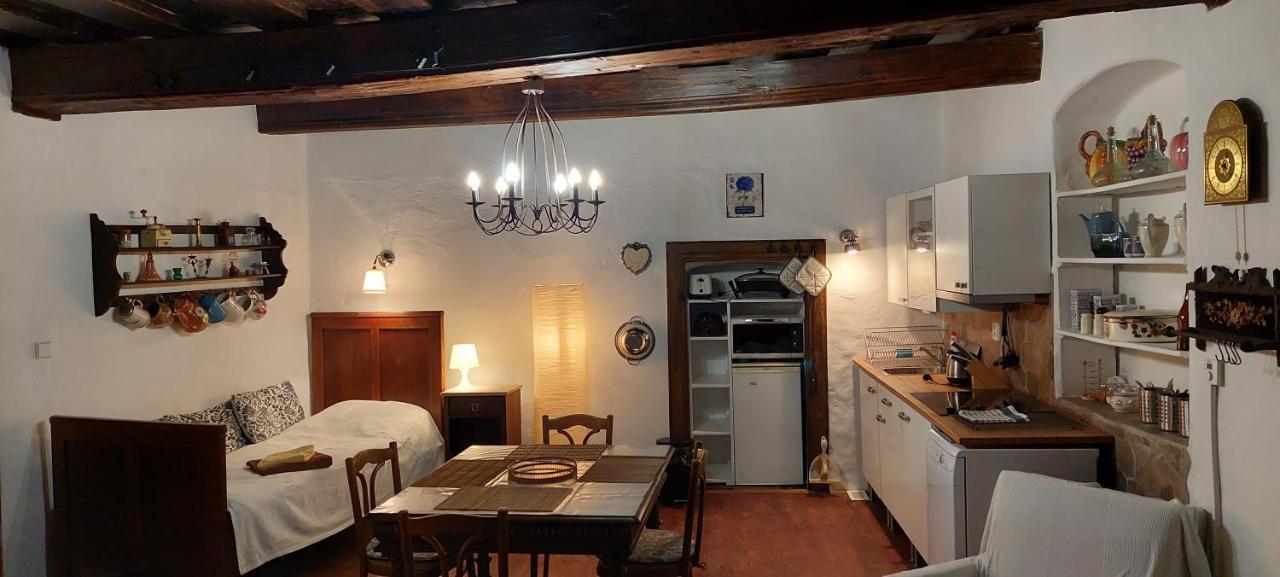 Apartmany U Sv. Floriana Slavonice Eksteriør billede